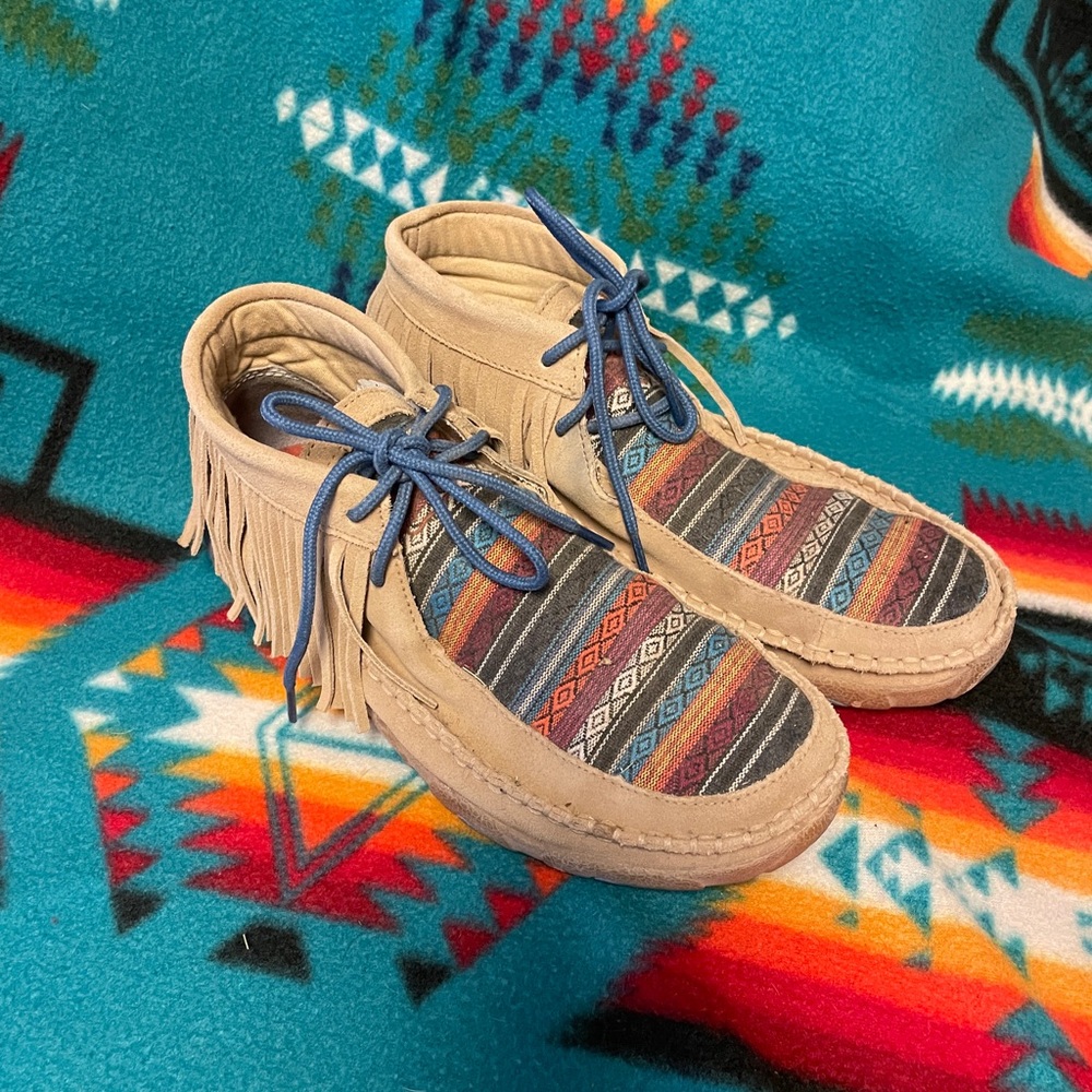 Twisted X size 7.5
